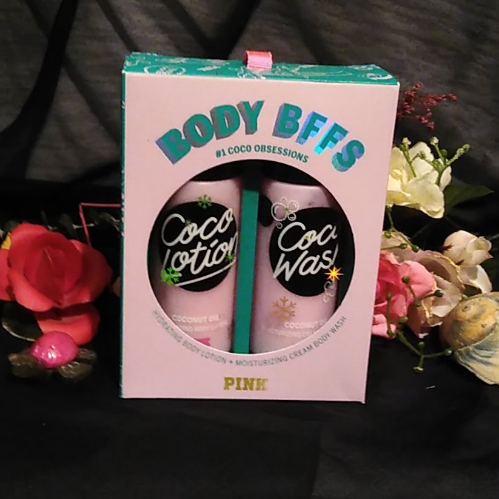 NWT VS PINK BODY BFFS